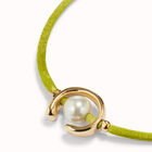 Bracciale in filo lime con perla shell assortimento placcato oro 18k.